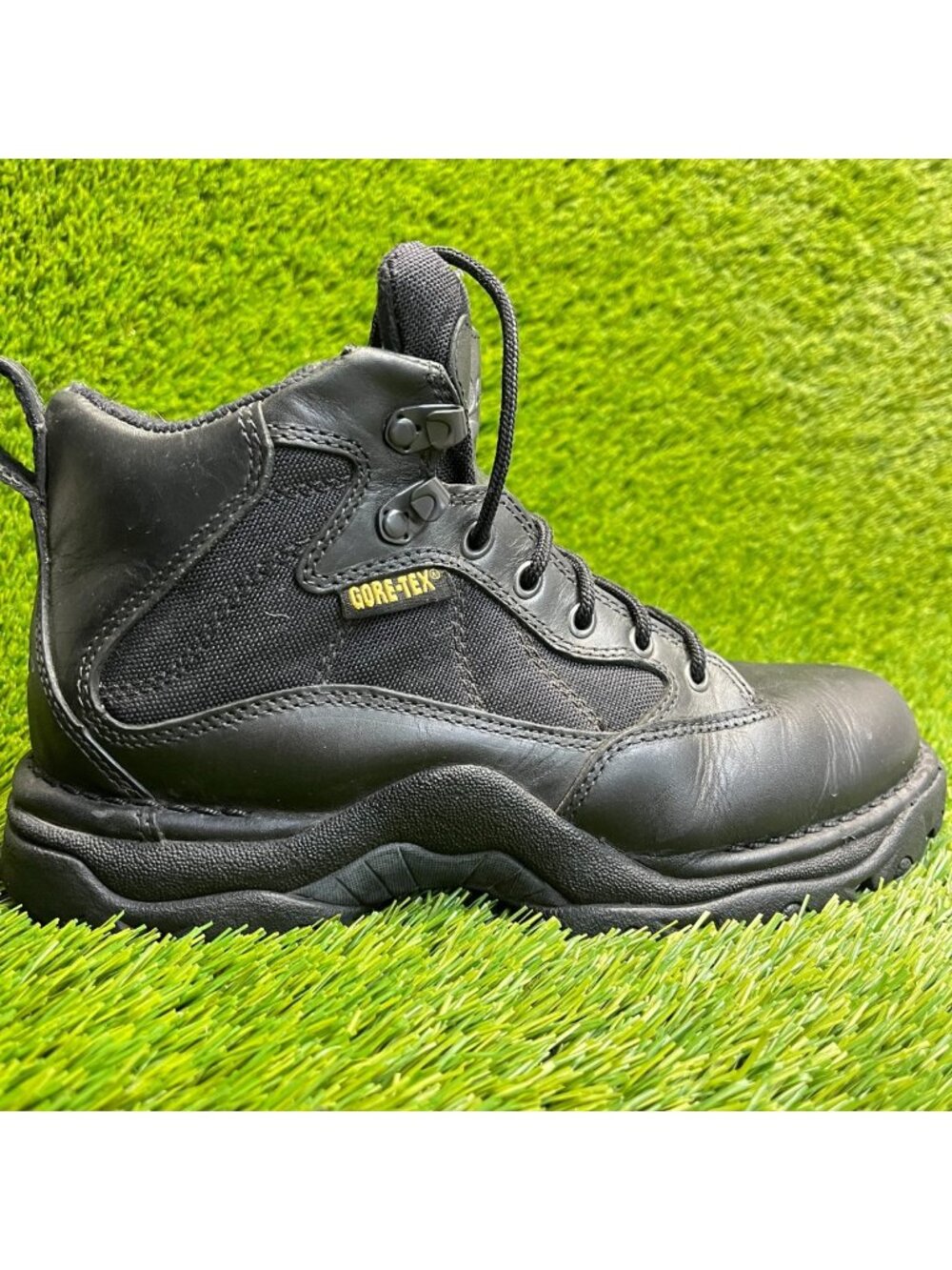 Danner Striker 45 GTX Womens Size 9.5 Black Outdoor Waterproof Leather Boots